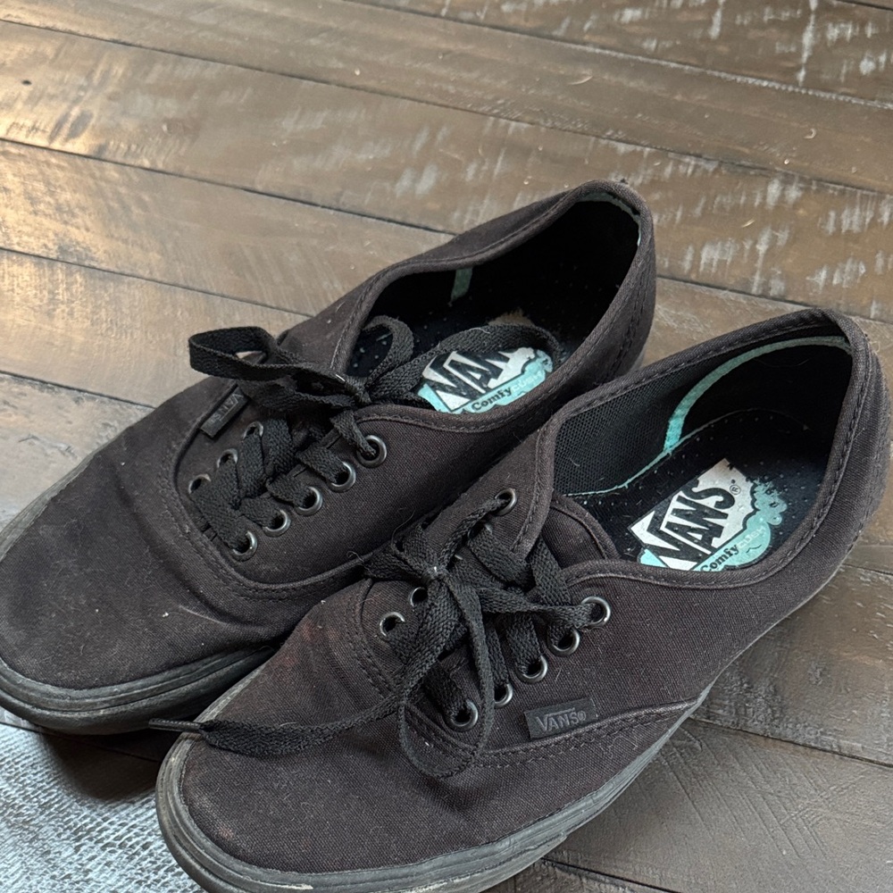 Vans Women's Black Canvas Sneakers
